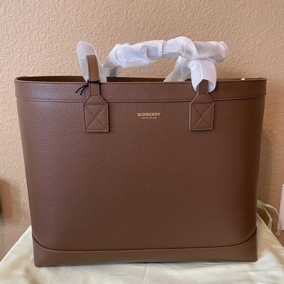 Burberry brand, new leather tote bag brown - Picture 1 of 6